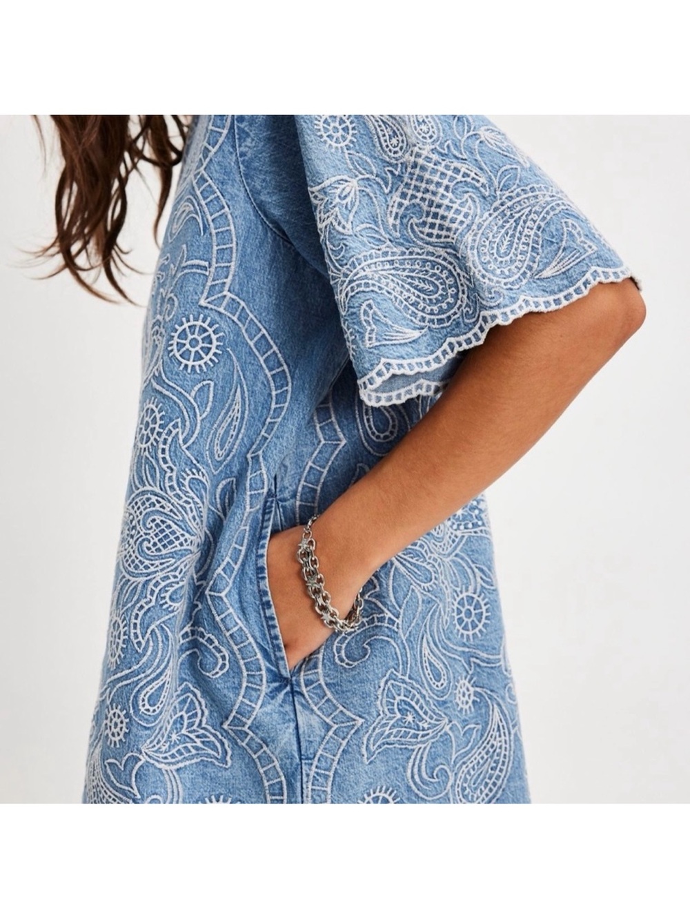 Free People Harlow Embroidered Denim Mini Dress NWT SIZE S - Picture 3 of 5